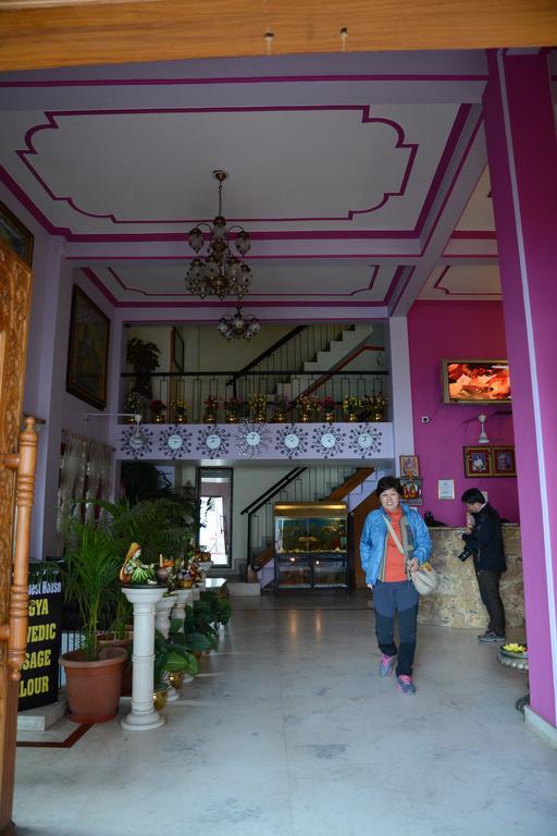瓦拉纳西 拉什米水上皇宫旅馆酒店 外观 照片